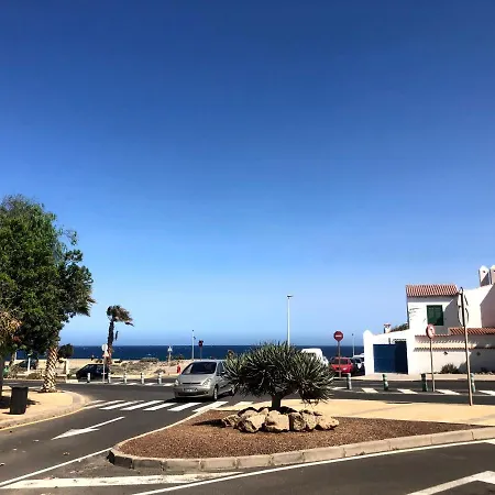 - Con Piscina Y Junto A La Playa El Médano